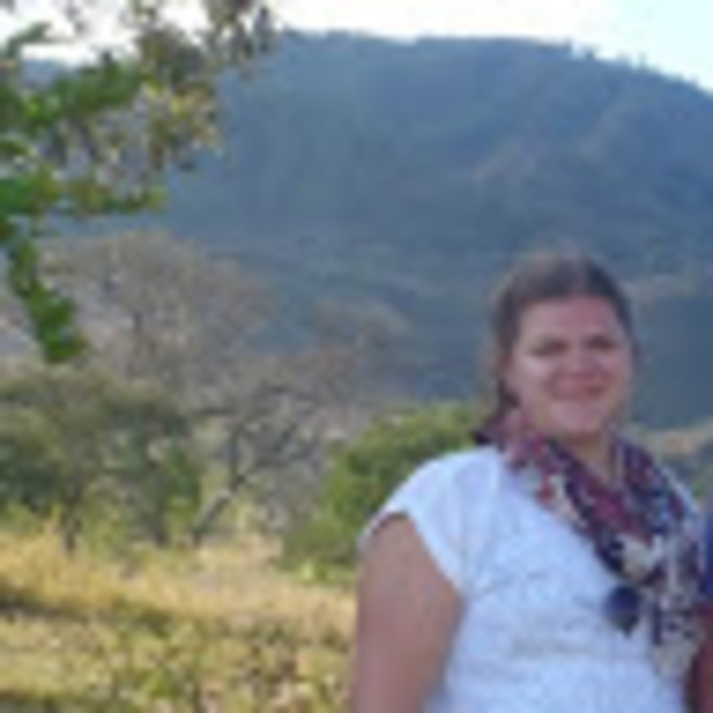 Meet your Posher, Lauren
